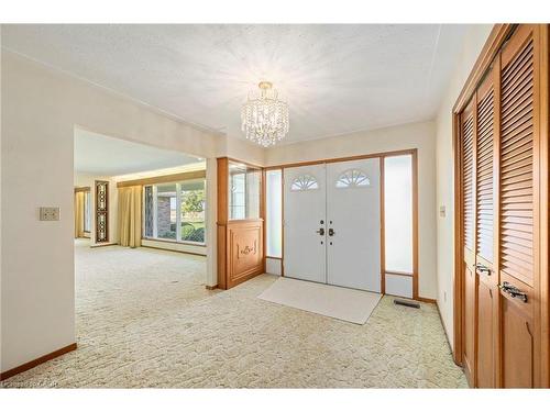 6828 Third Line, Chatham, ON - Indoor Photo Showing Other Room