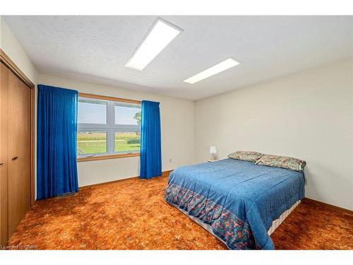 6828 Third Line, Chatham, ON - Indoor Photo Showing Bedroom