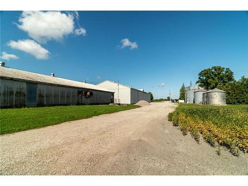 6828 Third Line, Chatham, ON - Outdoor
