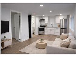 4-803 King Street  Port Colborne, ON L3K 4J3