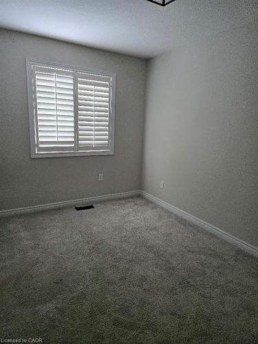 71 Cobblestone Drive, Paris, ON - Indoor Photo Showing Other Room