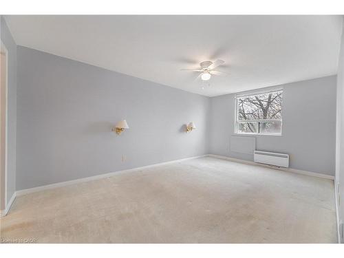 201-166 Mountain Park Avenue, Hamilton, ON - Indoor Photo Showing Other Room
