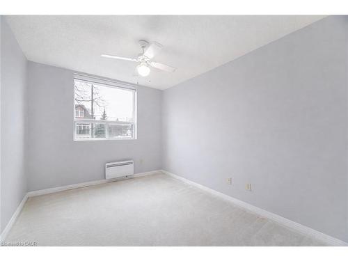 201-166 Mountain Park Avenue, Hamilton, ON - Indoor Photo Showing Other Room