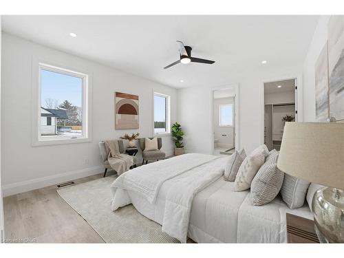 130 La Salette Road, La Salette, ON - Indoor Photo Showing Bedroom