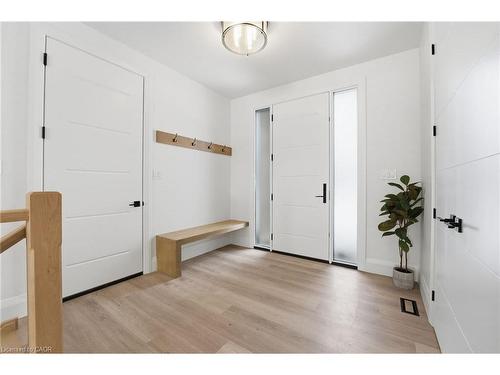 130 La Salette Road, La Salette, ON - Indoor Photo Showing Other Room