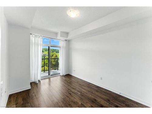 709-81 Robinson Street, Hamilton, ON - Indoor Photo Showing Other Room