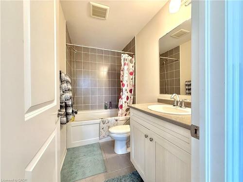 3147 Carding Mill Trail, Oakville, ON - Indoor Photo Showing Bathroom