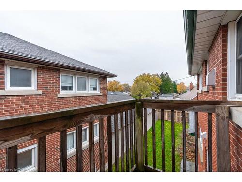 3-69 Edinburgh Road, Kitchener, ON - Outdoor With Exterior
