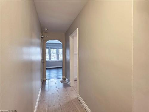 3-69 Edinburgh Road, Kitchener, ON - Indoor Photo Showing Other Room