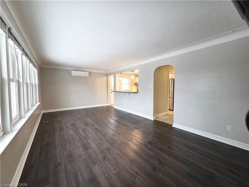 3-69 Edinburgh Road, Kitchener, ON - Indoor Photo Showing Other Room