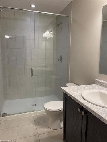 1B-155 Thomas Slee Drive, Kitchener, ON - Indoor Photo Showing Bathroom