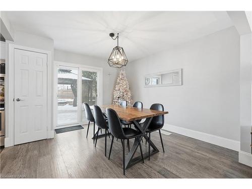 189 East 43Rd Street, Hamilton, ON - Indoor Photo Showing Dining Room