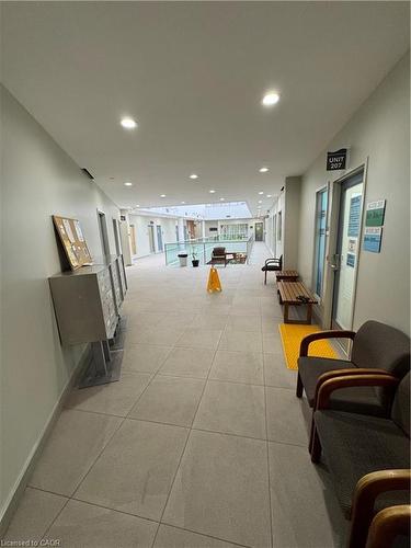 209-565 Sanatorium Street, Hamilton, ON 