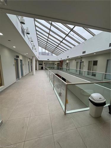 209-565 Sanatorium Street, Hamilton, ON 