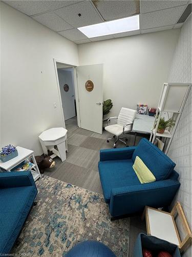 209-565 Sanatorium Street, Hamilton, ON 