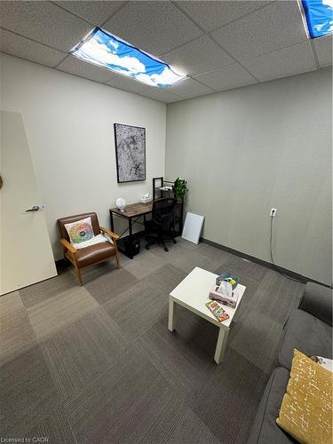 209-565 Sanatorium Street, Hamilton, ON 