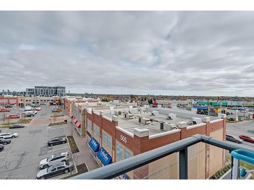 415-509 Dundas Street W, Oakville, ON - Outdoor With Balcony With View