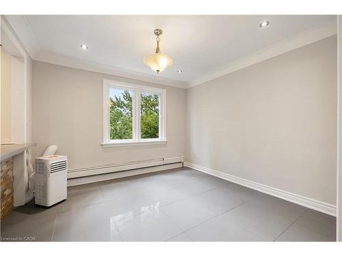 69 Hillview Road, St. Catharines, ON - Indoor Photo Showing Other Room