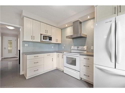 69 Hillview Road, St. Catharines, ON - Indoor Photo Showing Kitchen