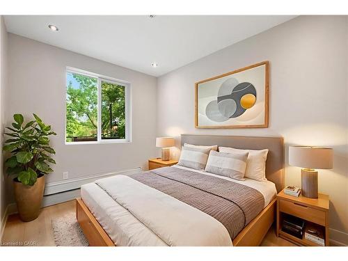 69 Hillview Road, St. Catharines, ON - Indoor Photo Showing Bedroom