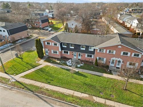 7-185 Denistoun Street, Welland, ON - Outdoor