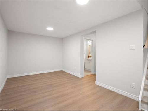 7-185 Denistoun Street, Welland, ON - Indoor Photo Showing Other Room