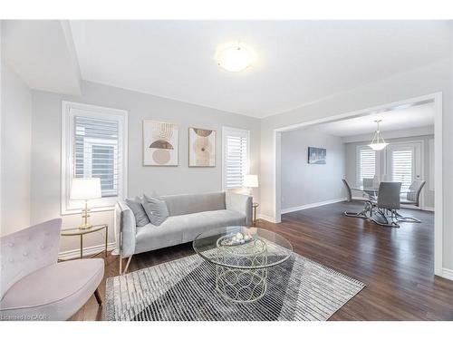 514 Goldenrod Lane, Waterloo, ON - Indoor Photo Showing Living Room