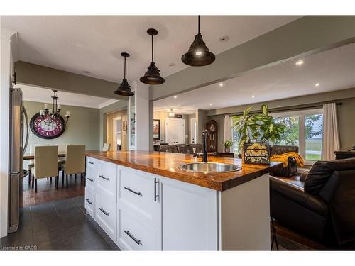 2116 Binbrook Road E, Hamilton, ON - Indoor