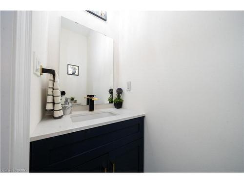 3444 Mosley Gate, Oakville, ON - Indoor Photo Showing Bathroom