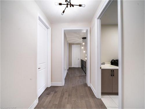 3444 Mosley Gate, Oakville, ON - Indoor Photo Showing Other Room