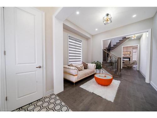 3444 Mosley Gate, Oakville, ON - Indoor