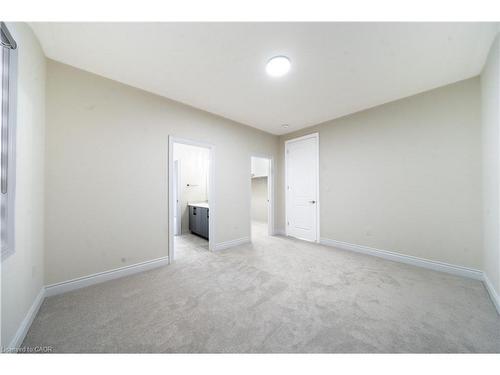 3444 Mosley Gate, Oakville, ON - Indoor Photo Showing Other Room