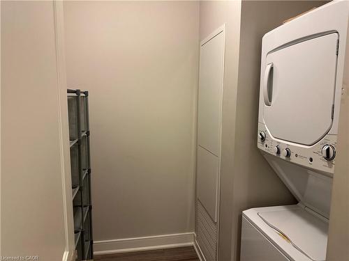 1011-150 Main Street W, Hamilton, ON - Indoor Photo Showing Laundry Room