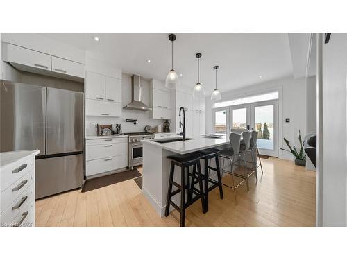 93 Gillespie Drive, Brantford, ON - Indoor Photo Showing Kitchen With Stainless Steel Kitchen With Upgraded Kitchen