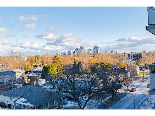 601-770 Hager Avenue, Burlington, ON - Outdoor With View