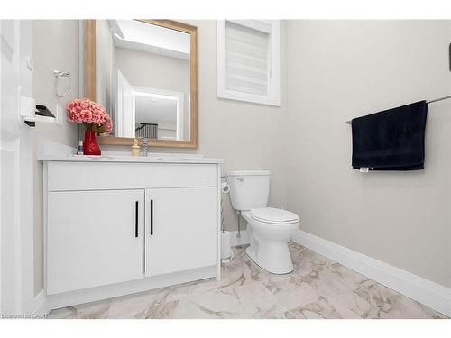23 Forfar Avenue, Kitchener, ON - Indoor Photo Showing Bathroom