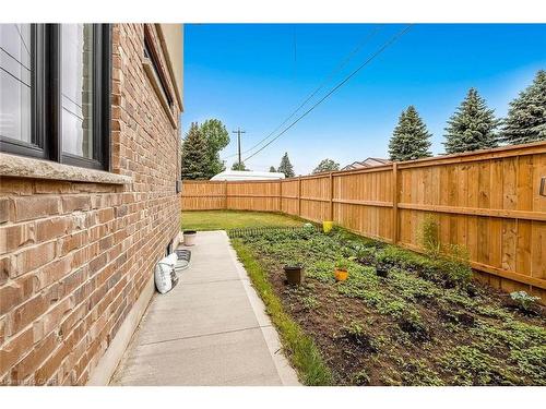 23 Forfar Avenue, Kitchener, ON - Outdoor