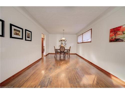 150 Howard Avenue, Hamilton, ON - Indoor Photo Showing Other Room