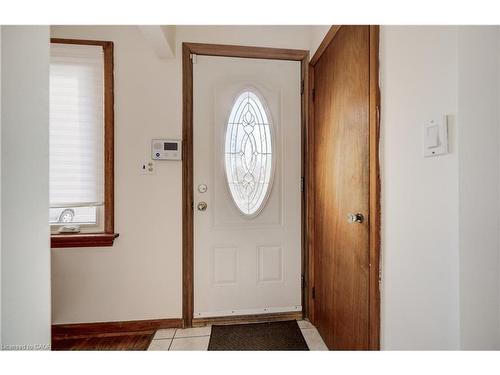 150 Howard Avenue, Hamilton, ON - Indoor Photo Showing Other Room