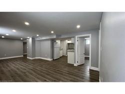 2-29 Birchcliffe Crescent  Hamilton, ON L8T 4K6