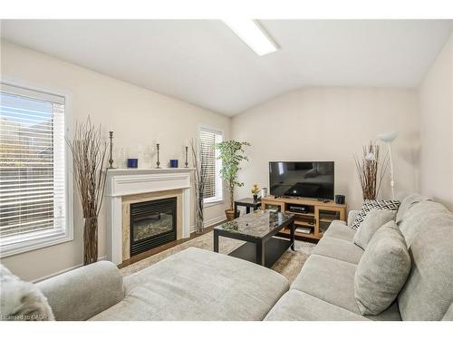 11 Keith Crescent, Niagara-On-The-Lake, ON - Indoor Photo Showing Living Room With Fireplace