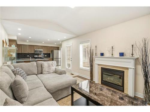 11 Keith Crescent, Niagara-On-The-Lake, ON - Indoor Photo Showing Living Room With Fireplace