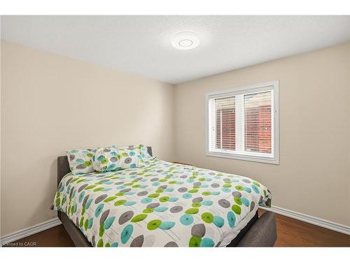 11 Keith Crescent, Niagara-On-The-Lake, ON - Indoor Photo Showing Bedroom
