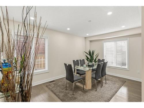 11 Keith Crescent, Niagara-On-The-Lake, ON - Indoor Photo Showing Dining Room