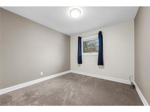 25 Stephens Court, Simcoe, ON - Indoor Photo Showing Other Room