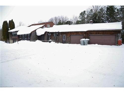 1045 Tremaine Avenue S, Listowel, ON - Outdoor