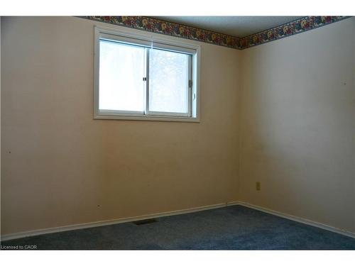 1045 Tremaine Avenue S, Listowel, ON - Indoor Photo Showing Other Room