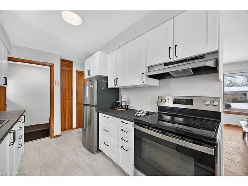 245 Victoria Street W, Dundalk, ON - Indoor Photo Showing Kitchen With Upgraded Kitchen