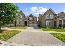 5 Decorso Drive  Brampton, ON L6P 3T7