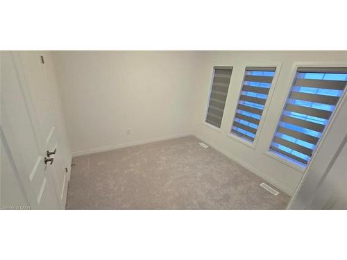 925 Douro Street, Stratford, ON - Indoor Photo Showing Other Room